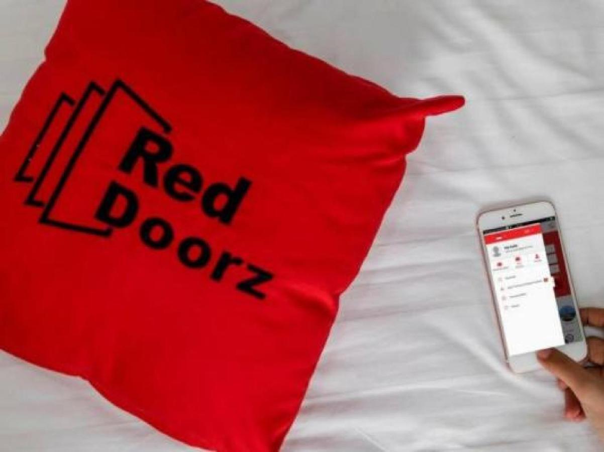 Reddoorz Syariah @ Ketintang Surabaya Hotell Eksteriør bilde
